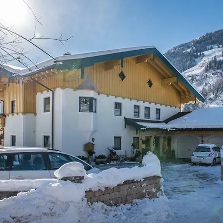 Monika Schwaiger, Διαμέρισμα Rauris